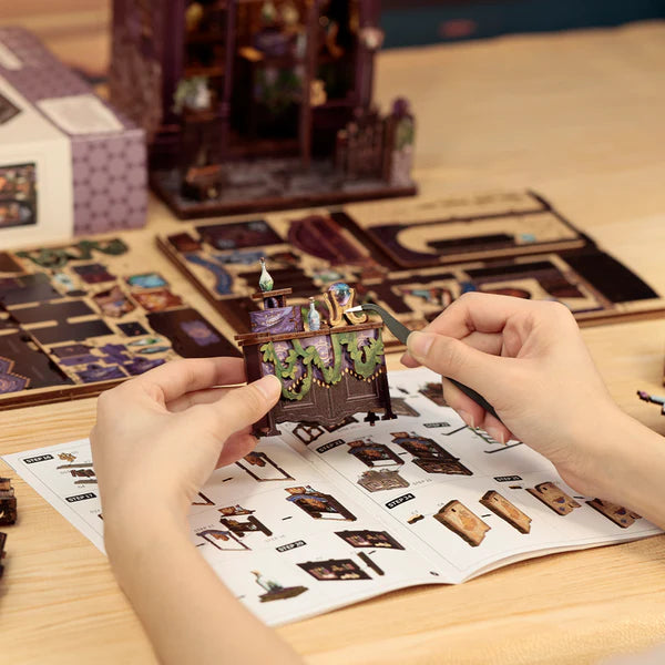 Astrology Bookshop – DIY Miniature Book Nook Kit