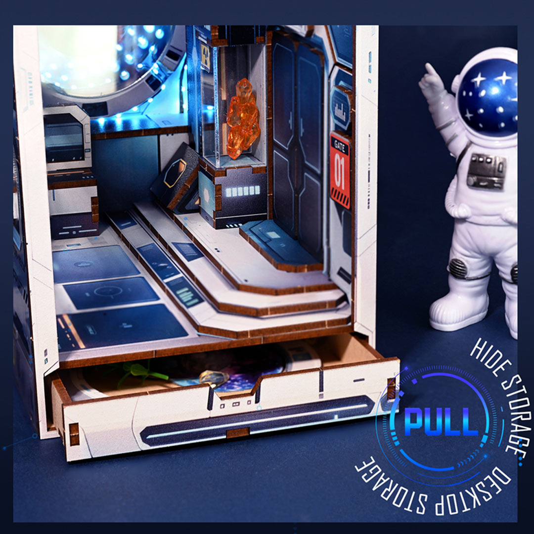 Sci-Fi Alien Hub Wooden Puzzle Book Nook Kit