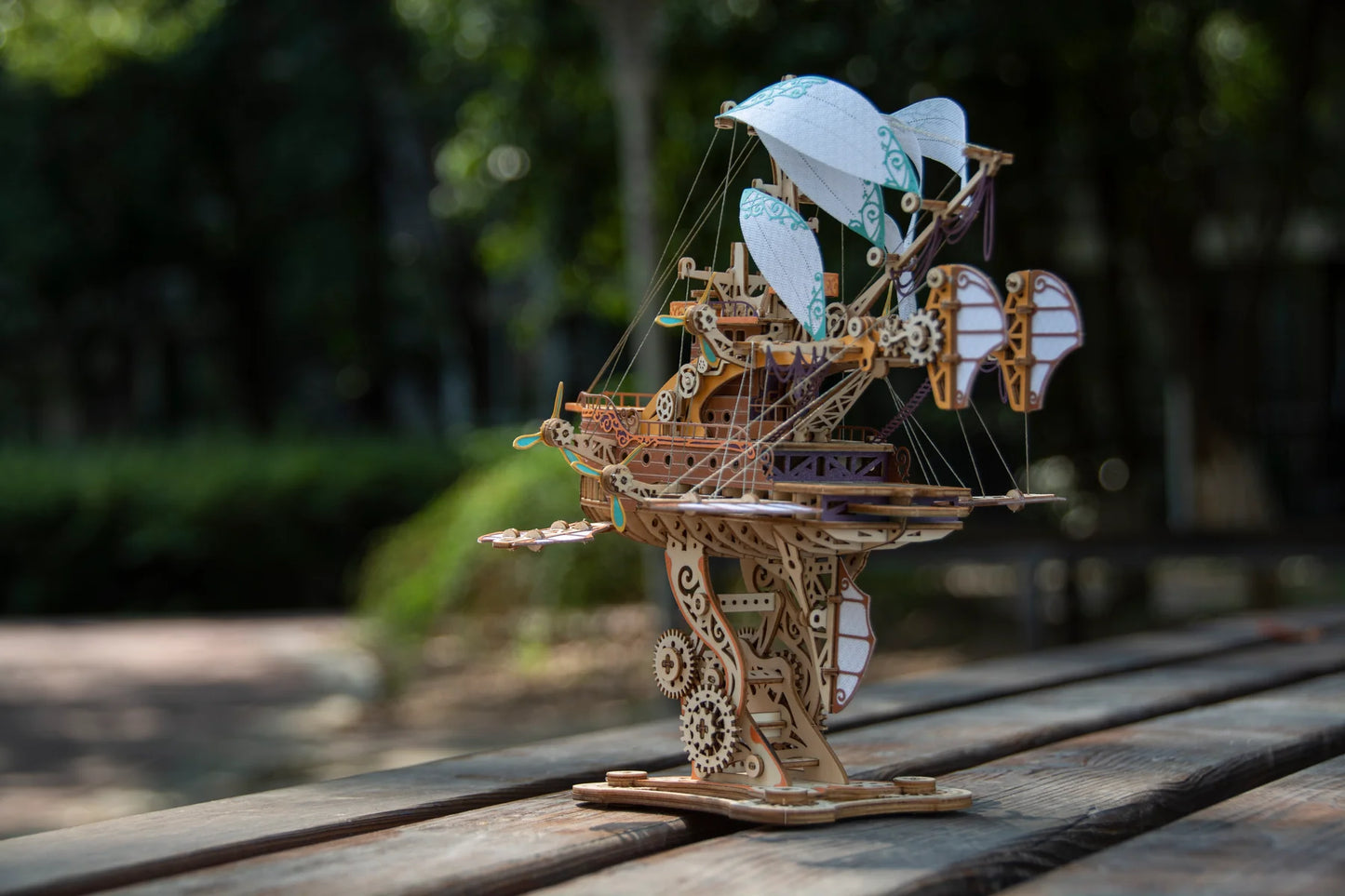 Handcrafted Masterpiece Fantasy Airships – DIY Wooden 3D Model Kit