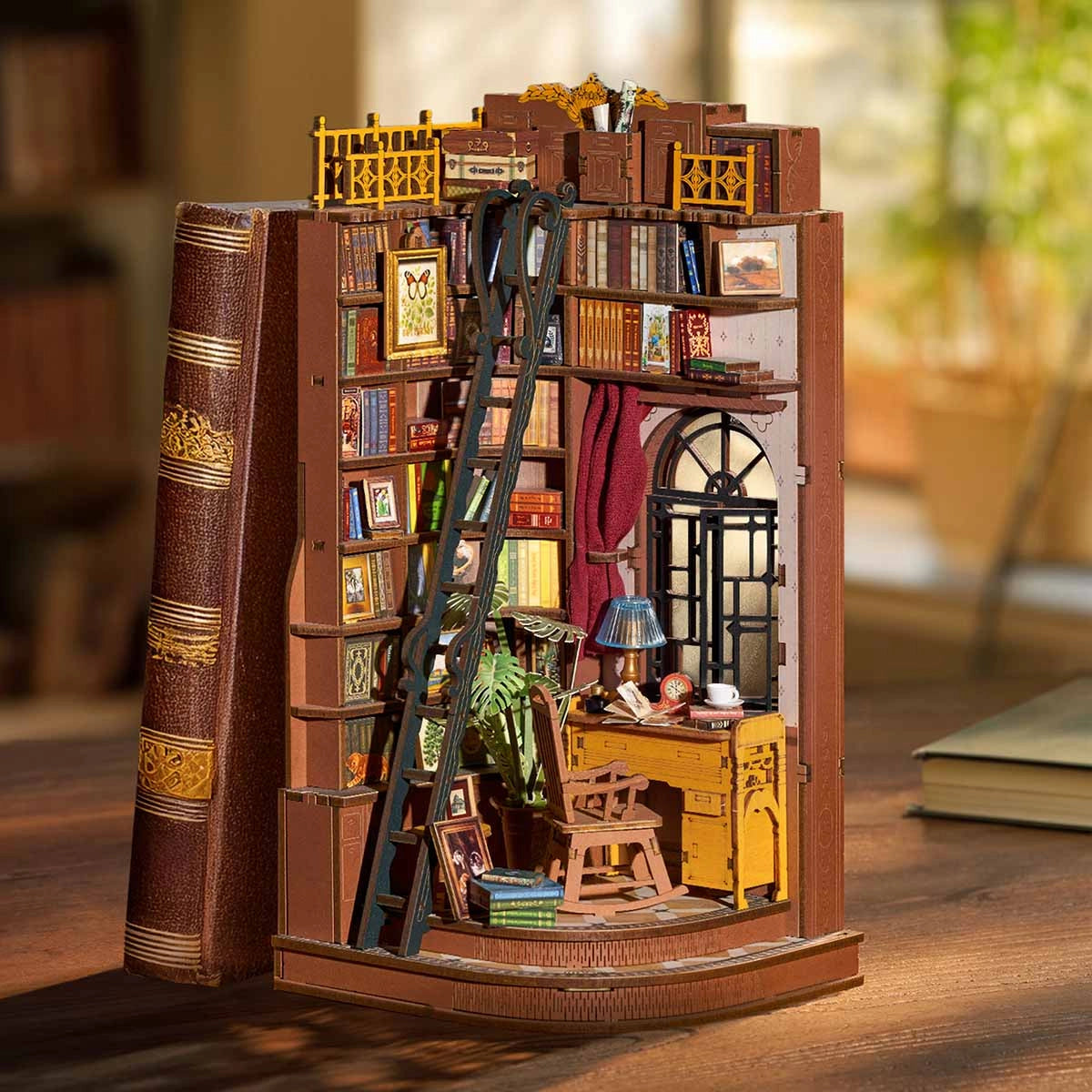 Silent Corner Study – DIY Book Nook Kit