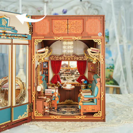 European Travels – Infinity Train Cabin Book Nook Kit