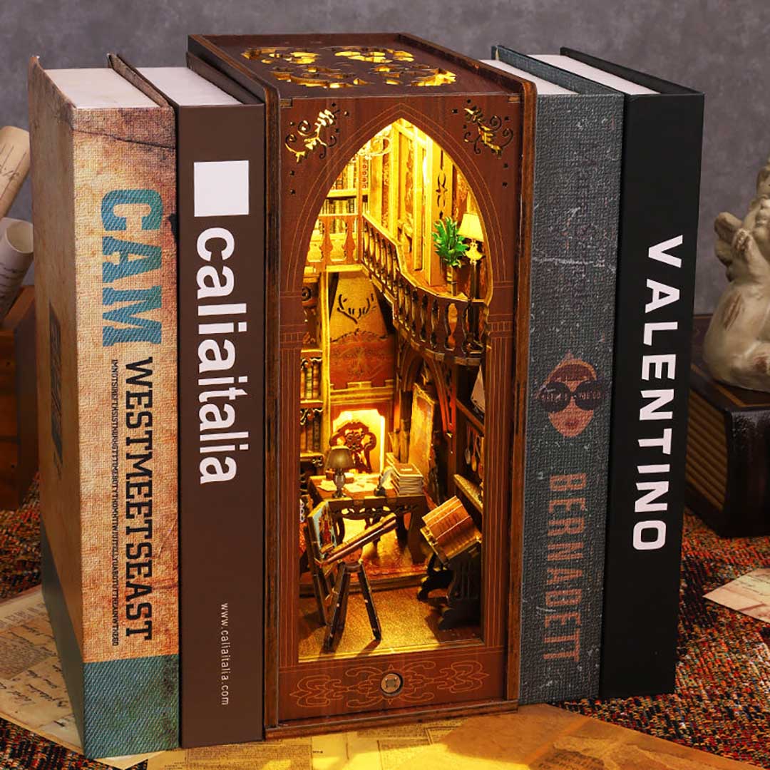 Library Of Books Wooden Puzzle Book Nook Bookshelf Insert