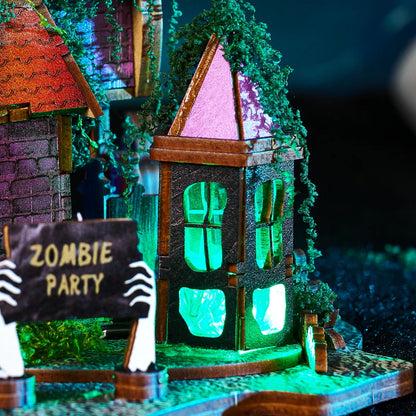 Halloween Night – Mini House book nook Kit