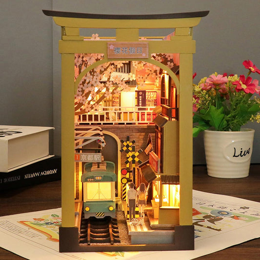 Sakura Holiday DIY Book Nook Kit