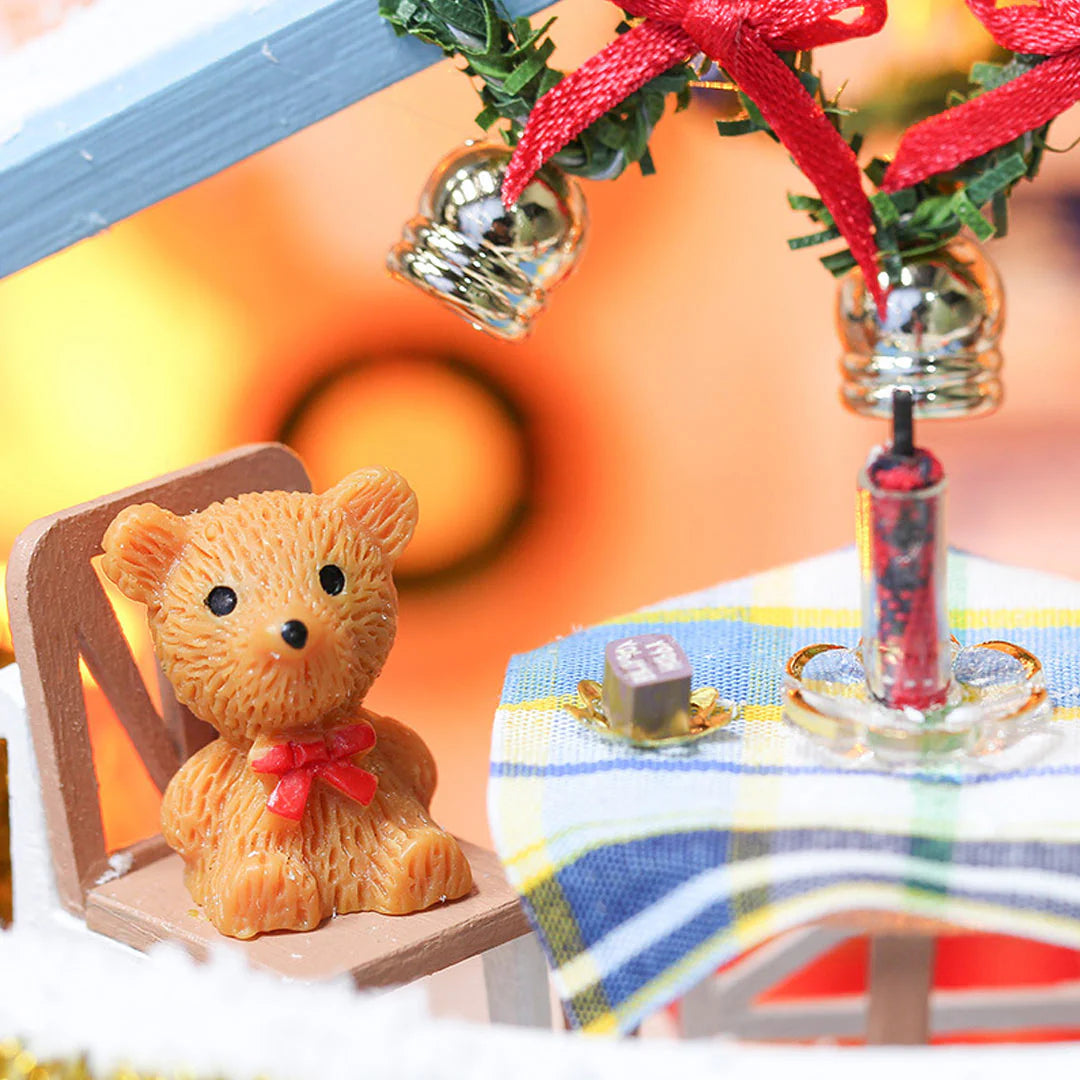 Christmas Night – DIY Miniature House Kit