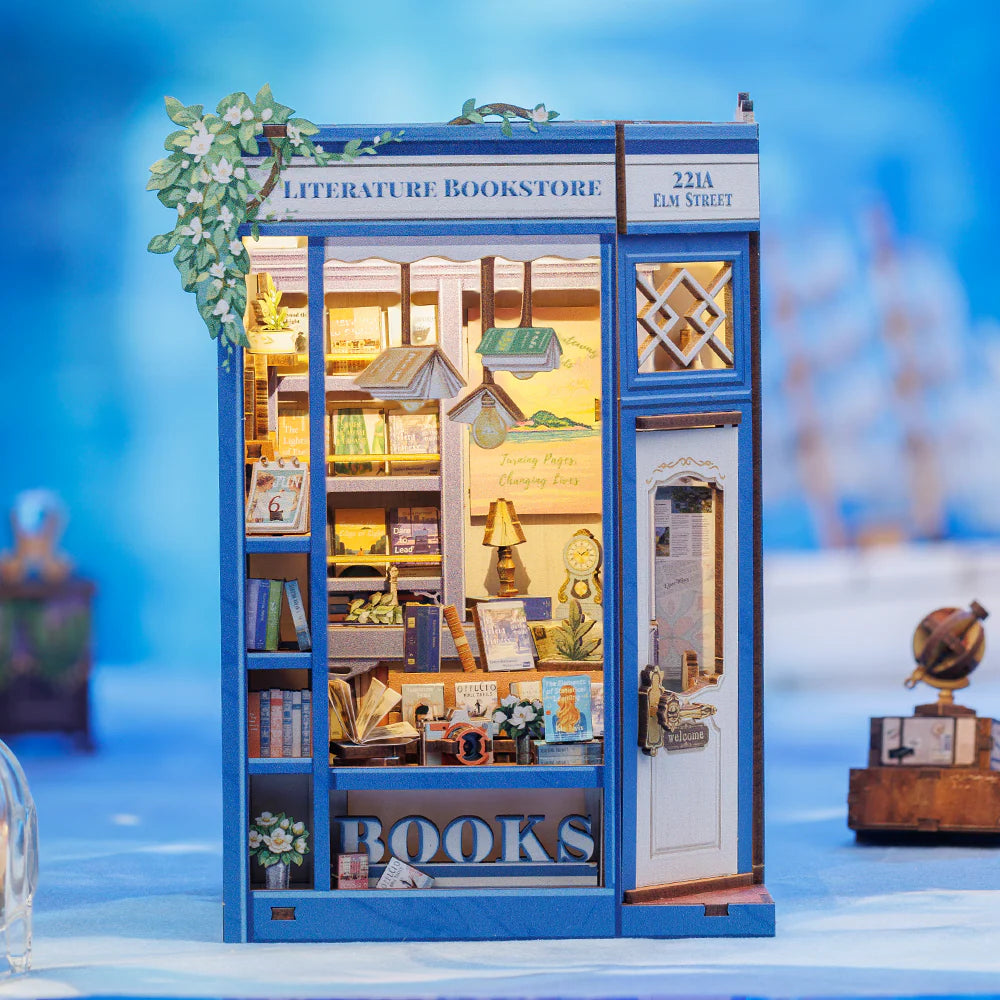 Literature Bookstore – DIY Book Nook Kit