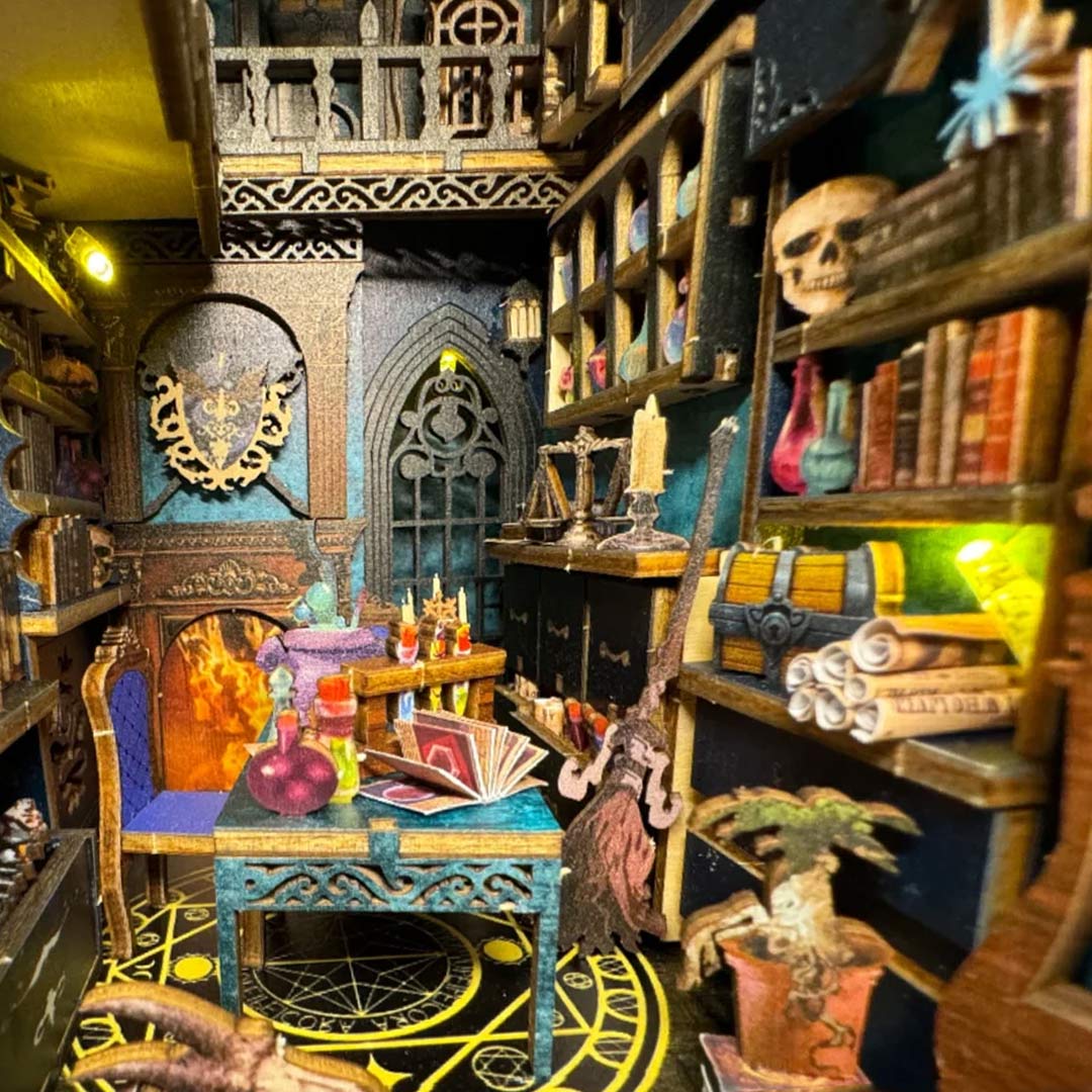 Magic Market DIY Book Nook Kit