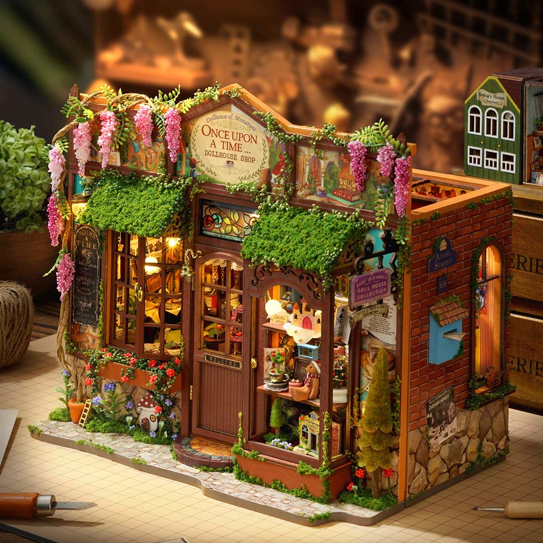 Fairy‑Tale Wonderhouse – DIY Miniature Dollhouse Kit