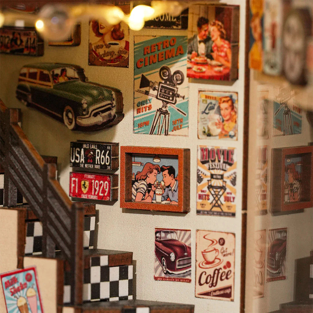 1950s Diner – DIY Wooden Book Nook Shelf Insert