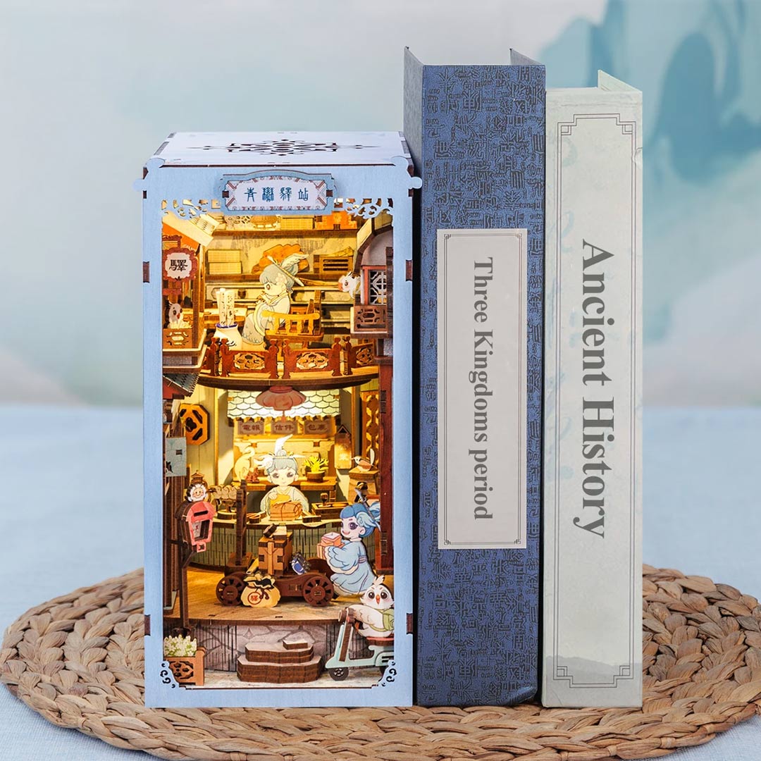 Azure Phoenix Lodge DIY Book Nook