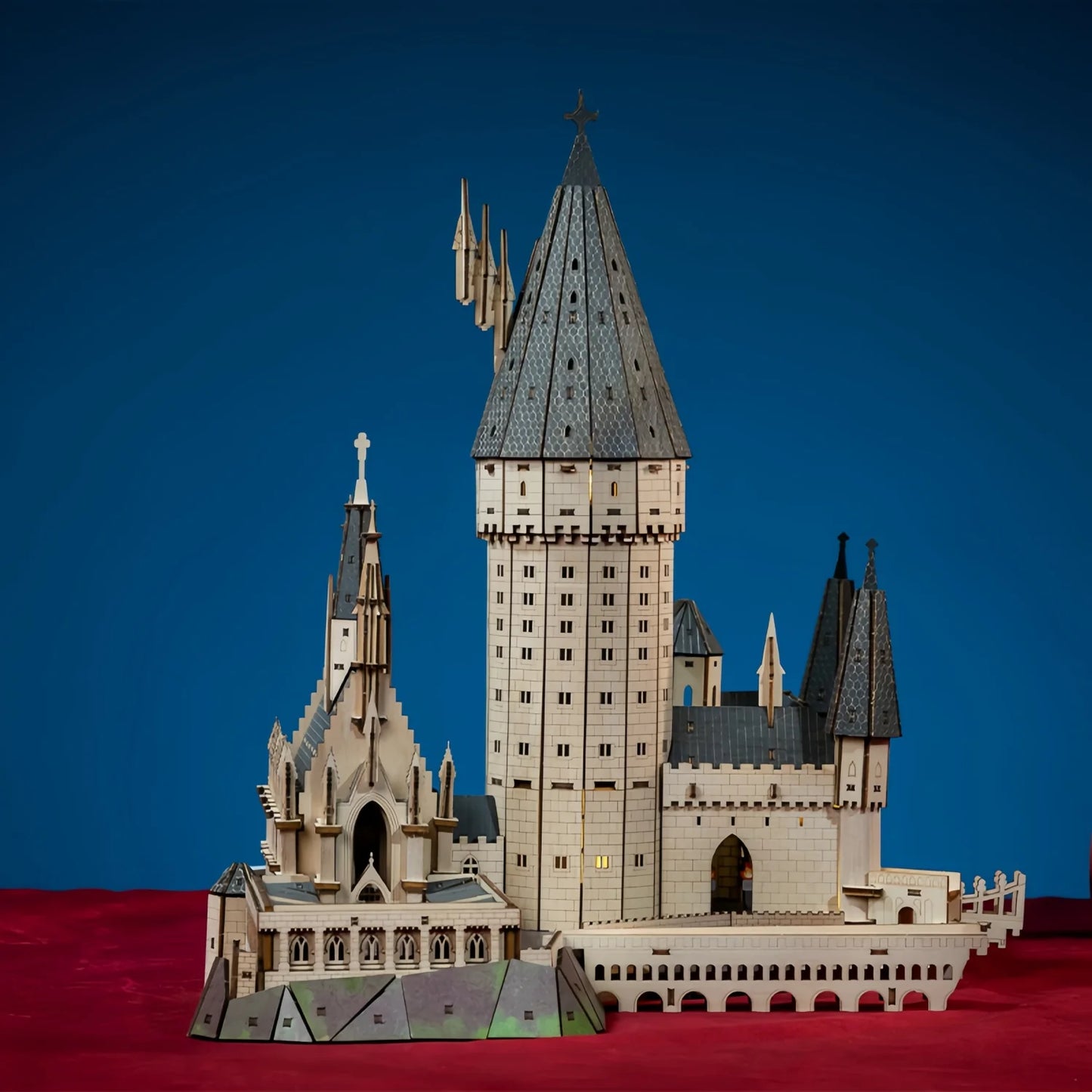Hogwarts™ Castle – Wooden 3D Model Kit