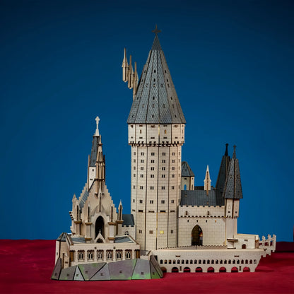 Hogwarts™ Castle – Wooden 3D Model Kit