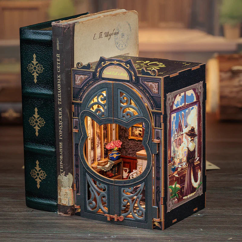 Count Cat’s Study – DIY Book Nook Kit