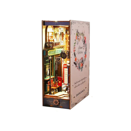 Island Holiday Wooden Puzzle Book Nook Shelf Insert