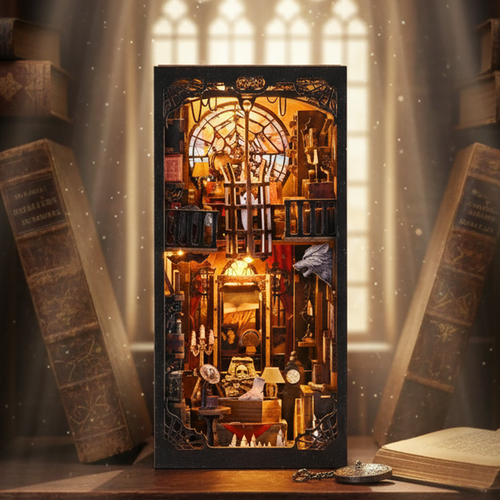 The Dark Family – DIY Book Nook Kit