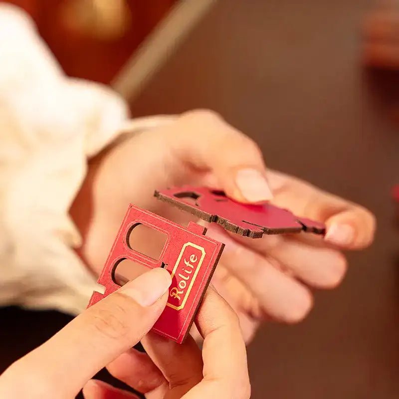 Century Train – DIY Book Nook Kit