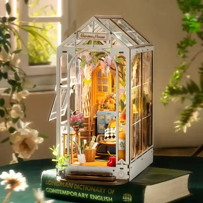 Book Nook Kit Garden House