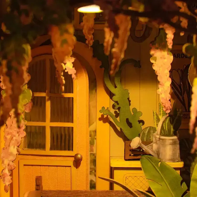 Book Nook Kit Garden House