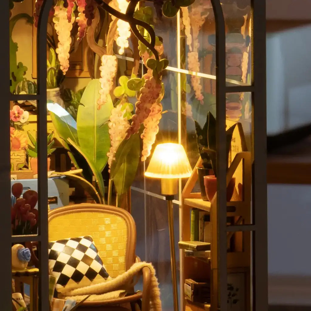 Book Nook Kit Garden House