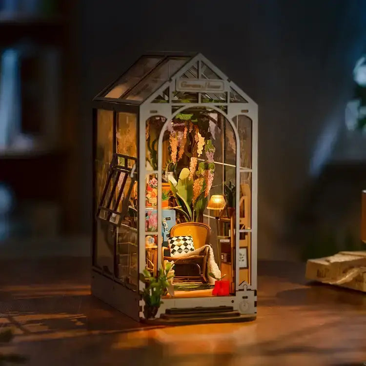 Book Nook Kit Garden House