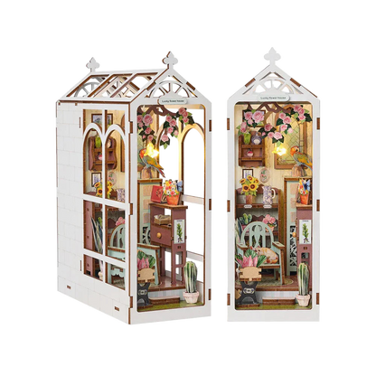 Lucky Flower House – DIY Book Nook Kit