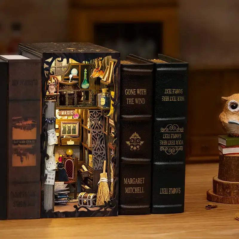 Book Nook Kit Magic Pharmacist