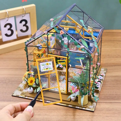 Sunshine Flower House – DIY Book Nook Kit