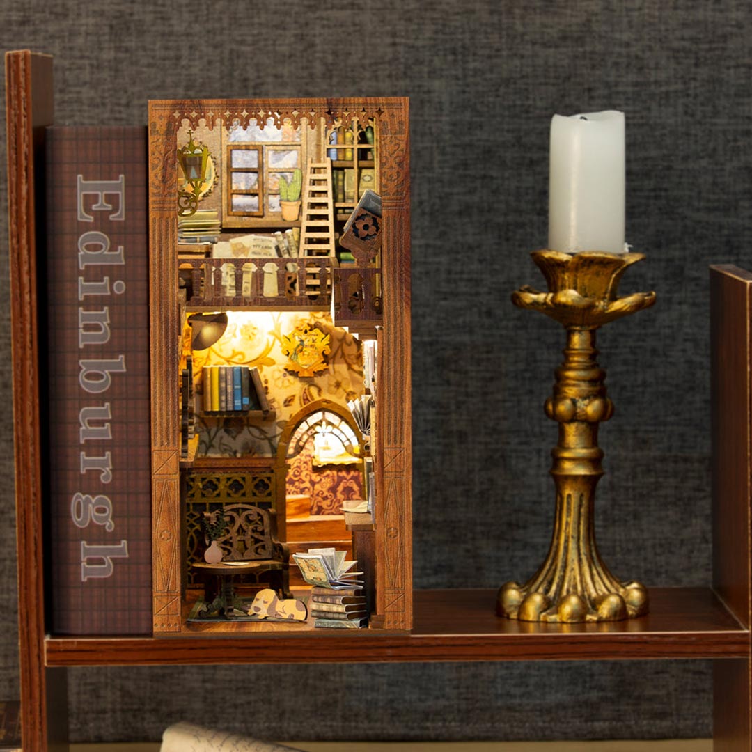 Eternal Bookstore 3D Book Nook Kit
