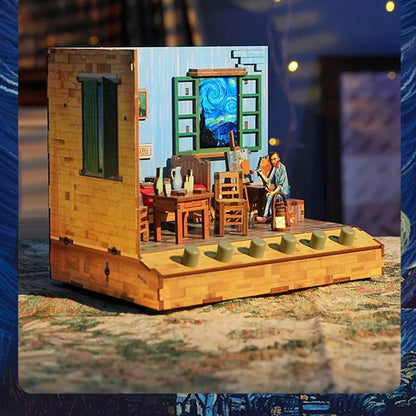 Vincent’s Bedroom – DIY Book Nook Kit